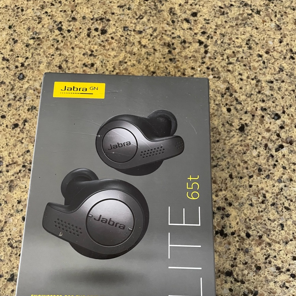 Jabra Elite Active 65t wireless earbud Headphones